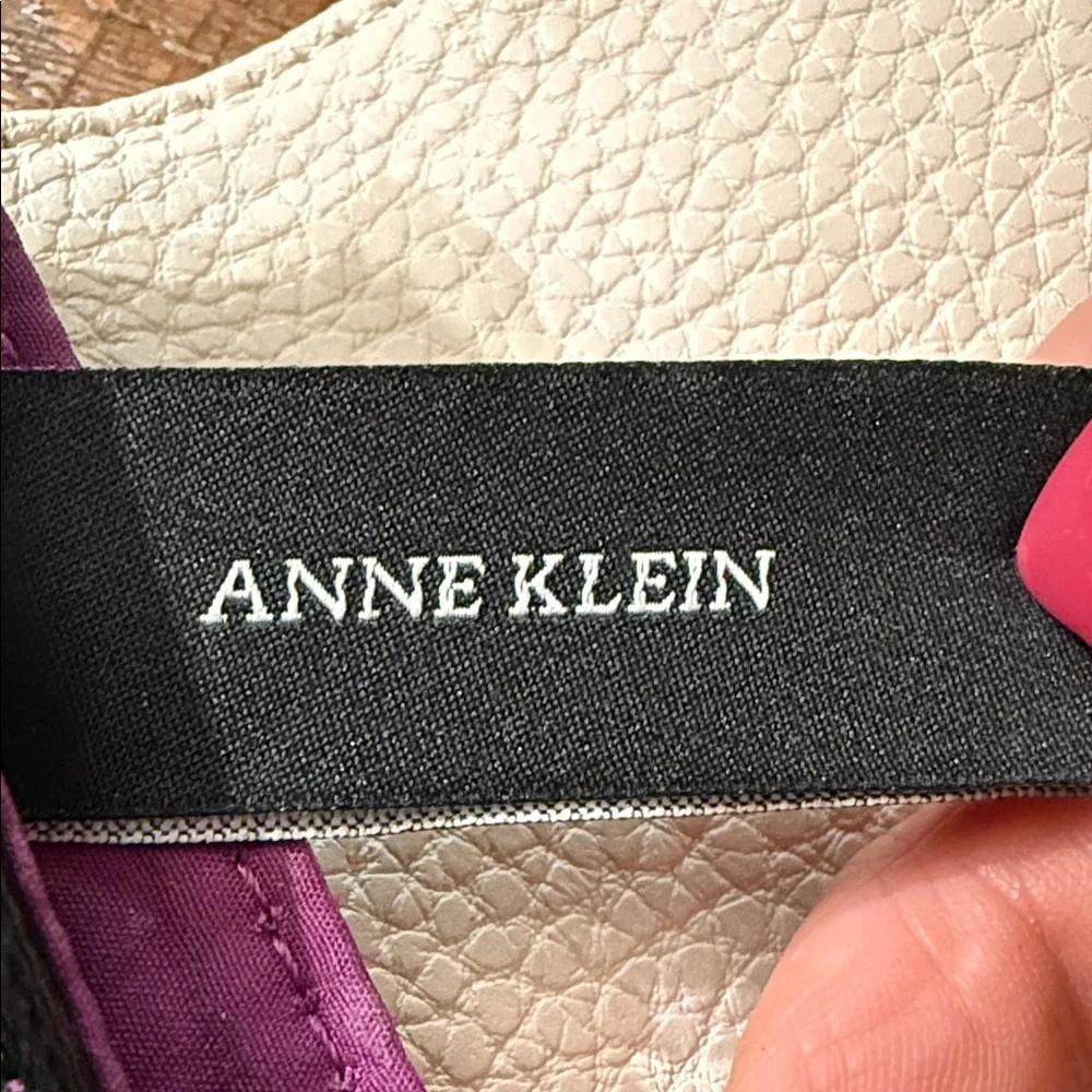 Anne Klein striped envelope